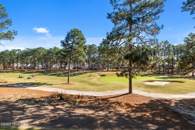 $925,000 | 140 Cochrane Castle Circle, Pinehurst, NC 28374