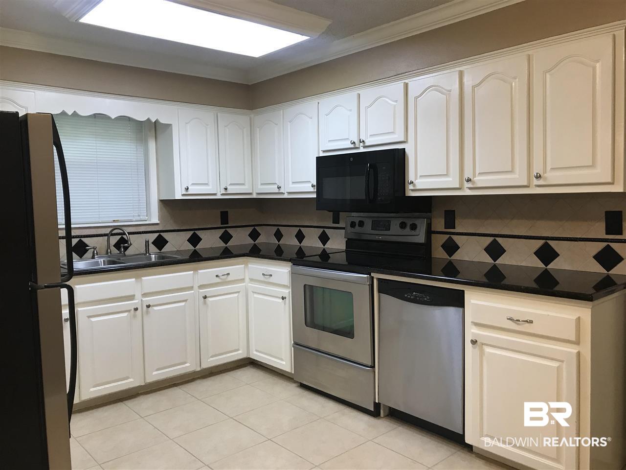 6048 Idlemoore Drive Theodore, AL 36582 - Photo 3 of 22