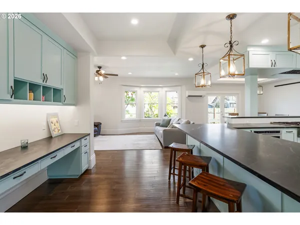 $710,000 | 710 West 11th Avenue, Eugene, OR 97402