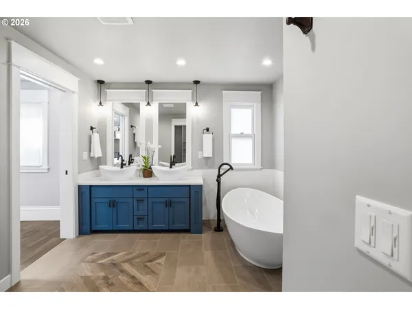 $710,000 | 710 West 11th Avenue, Eugene, OR 97402