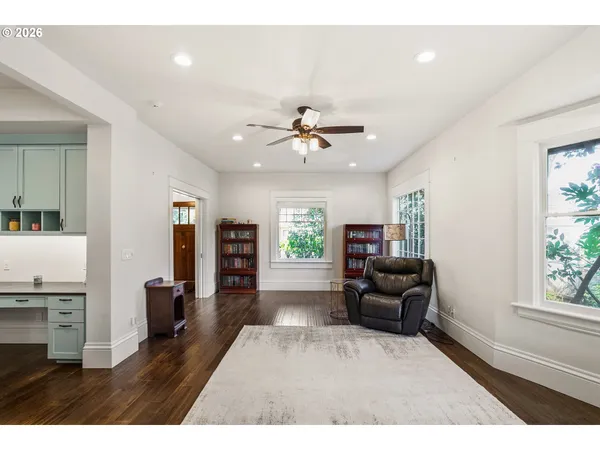 $710,000 | 710 West 11th Avenue, Eugene, OR 97402