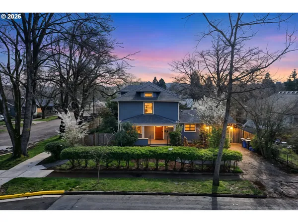 $710,000 | 710 West 11th Avenue, Eugene, OR 97402