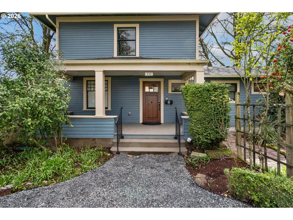 $710,000 | 710 West 11th Avenue, Eugene, OR 97402