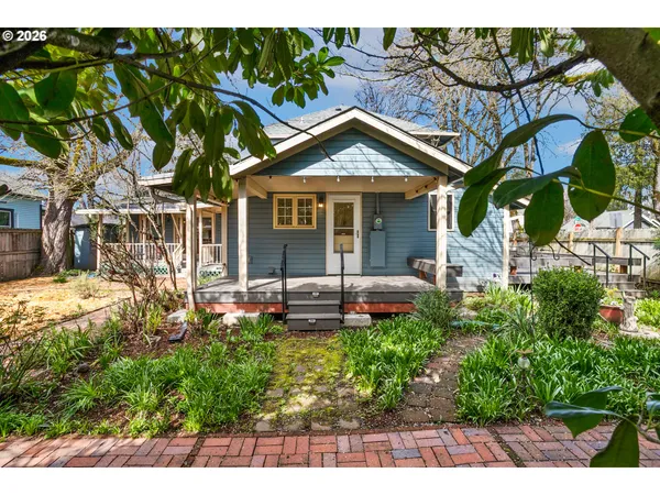 $710,000 | 710 West 11th Avenue, Eugene, OR 97402