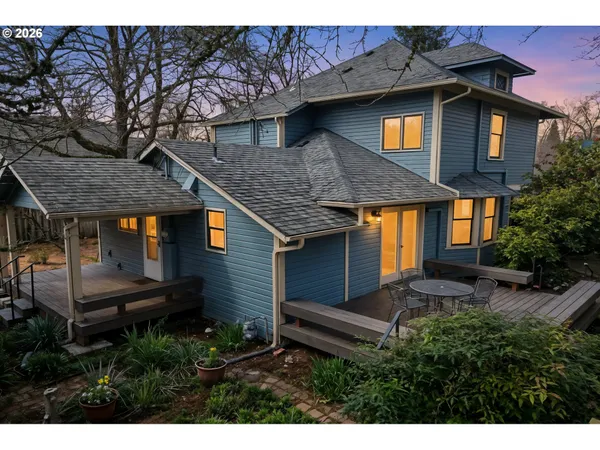 $710,000 | 710 West 11th Avenue, Eugene, OR 97402