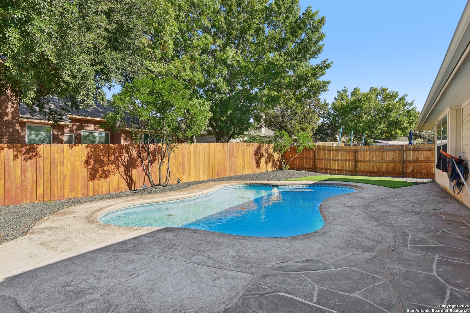 112 Storm Mountain Cibolo, TX 78108 - Photo 28 of 34 a view of outdoor space with a garden