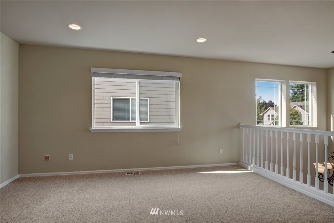 2513 Northeast 21st Street Renton, WA 98056 - Photo 18 of 21