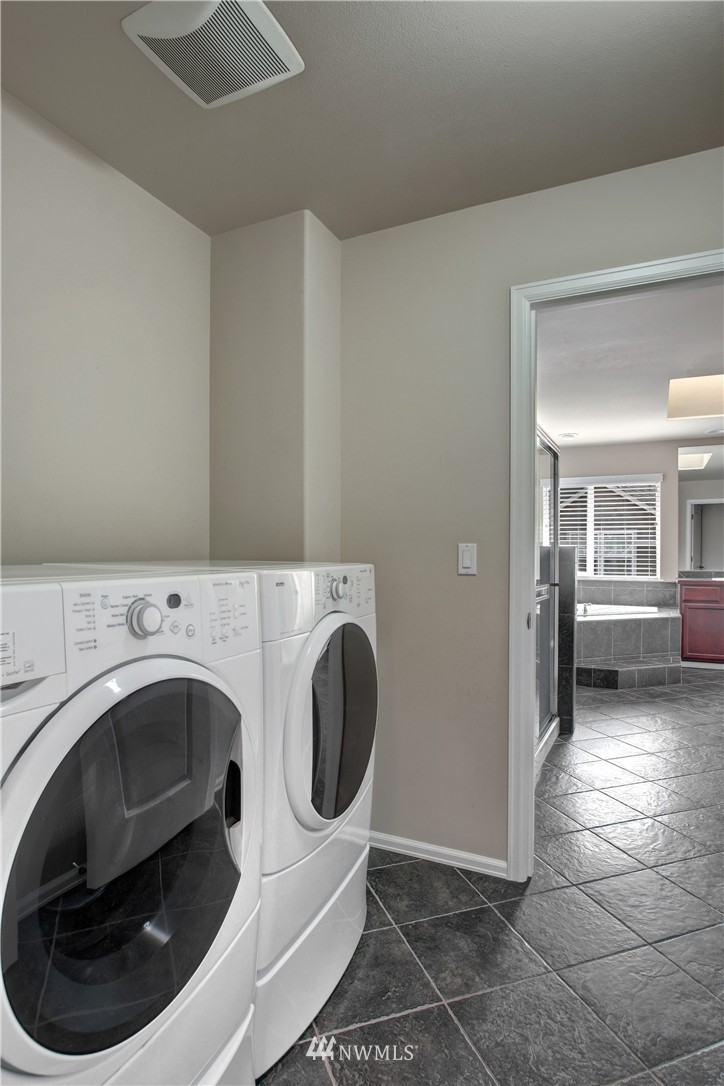 2513 Northeast 21st Street Renton, WA 98056 - Photo 19 of 21