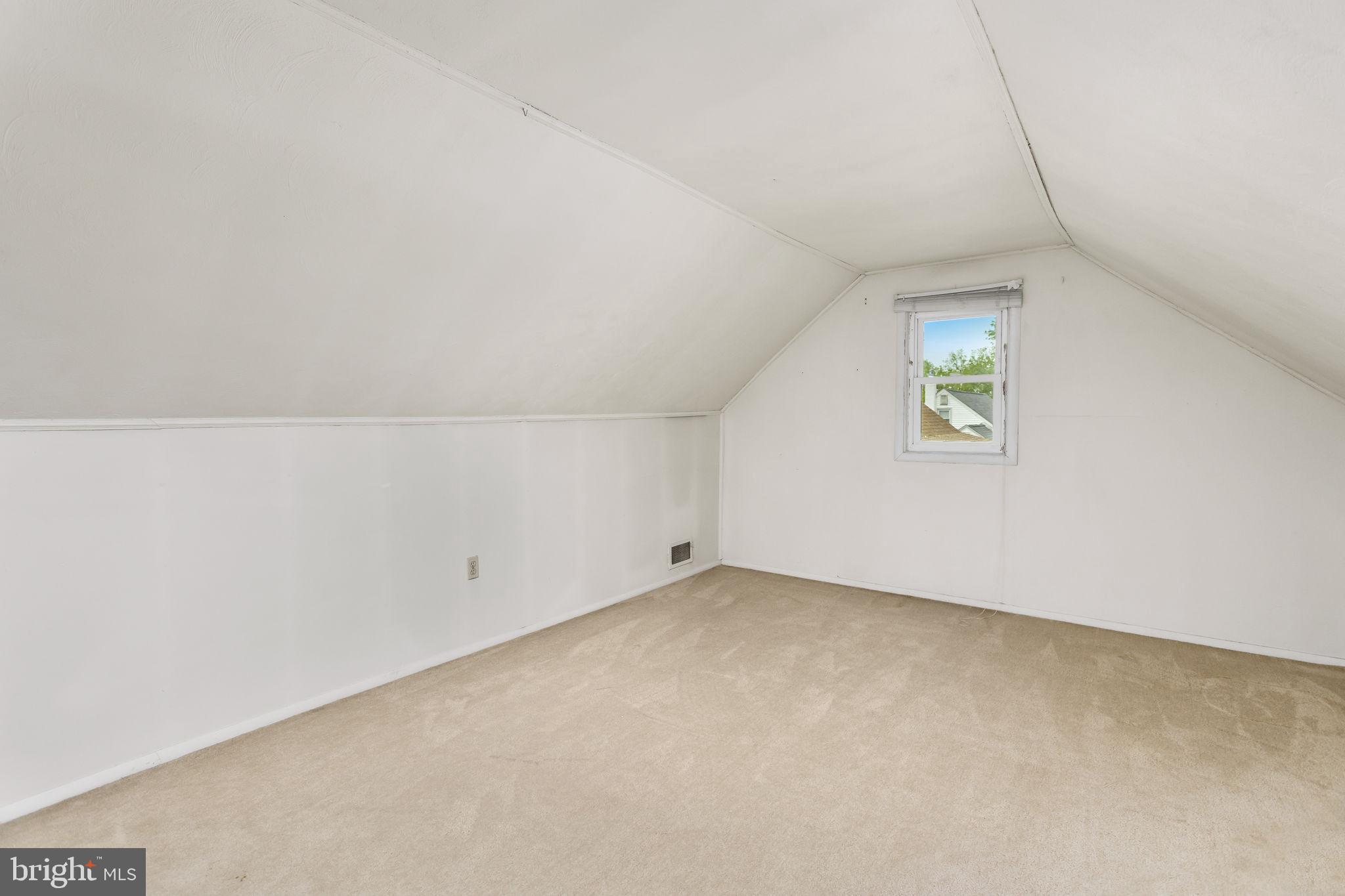 227 Jeremiah Avenue Hamilton, NJ 08610 - Photo 23 of 31 SECOND FLOOR AREA
