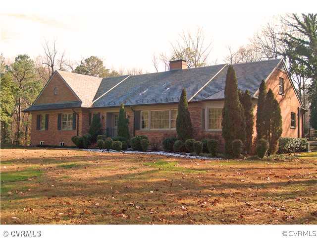 10449 Cherokee Road Richmond, VA 23235 - Photo 1 of 24 Exterior Front