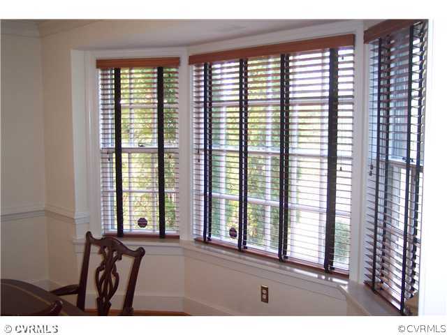 10449 Cherokee Road Richmond, VA 23235 - Photo 8 of 24 Dining Room