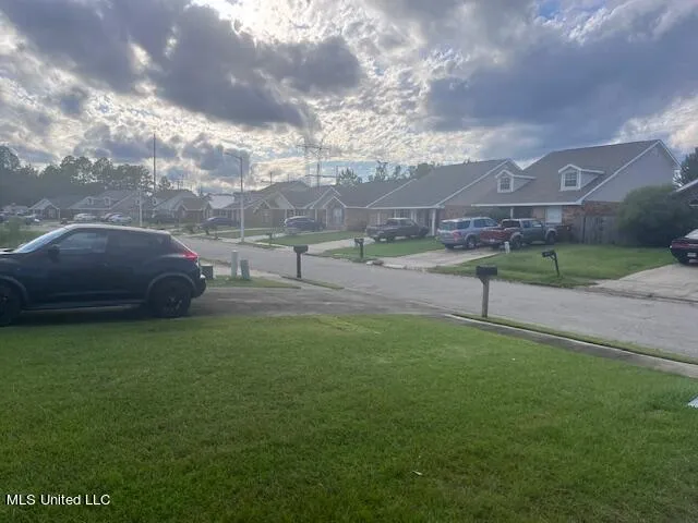 $1,395 | 14557 Indian Trails Circle, D'Iberville, MS 39540