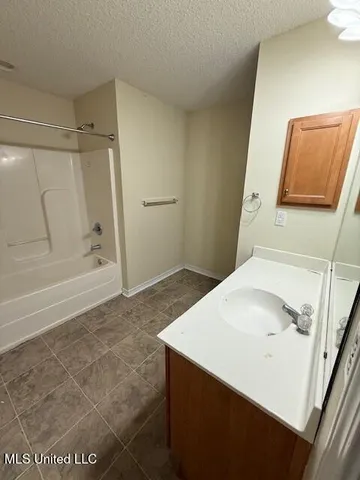 $1,395 | 14557 Indian Trails Circle, D'Iberville, MS 39540