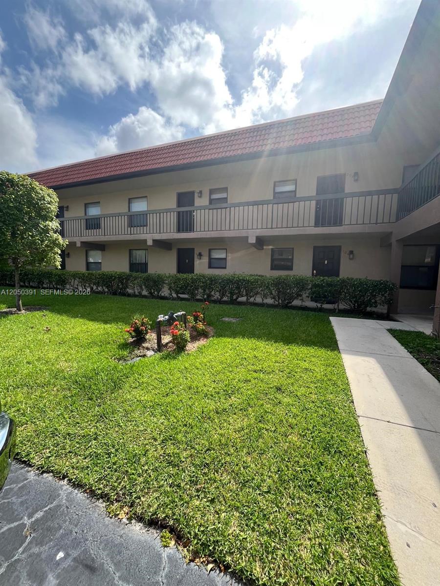 21906 Lake Forest Circle, Unit 103 Boca Raton, FL 33433 - Photo 18 of 22