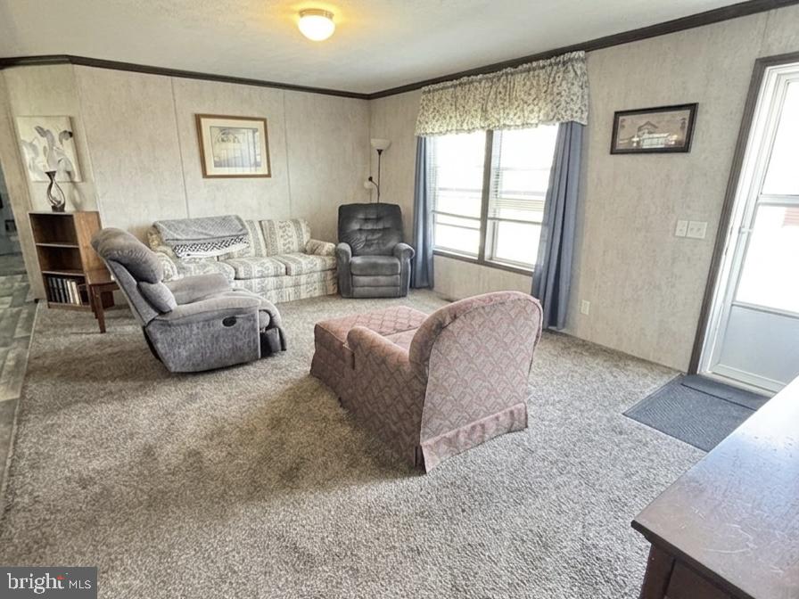 61 Northcrest Acres Lebanon, PA 17046 - Photo 3 of 26 Digitally altered to remove clutter.