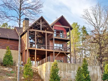 $3,300,000 | 450 Miracle Lane, Blue Ridge, GA 30513