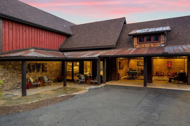 $3,300,000 | 450 Miracle Lane, Blue Ridge, GA 30513