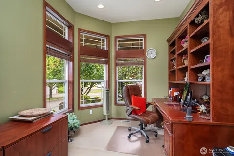 $974,000 | 13915 Southeast 238th Place, Kent, WA 98042