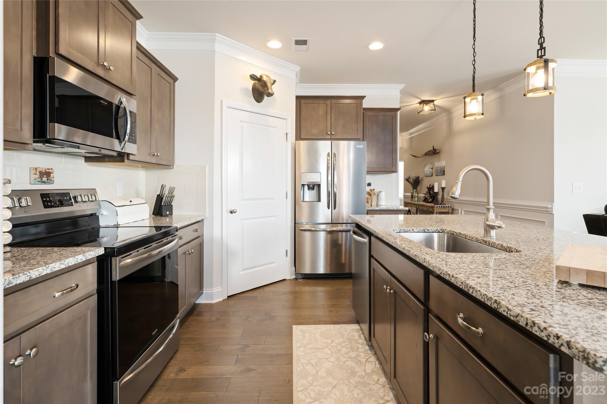 4 Regent Heights Road Leicester, NC 28748 - Photo 7 of 32 Gallery Image 7