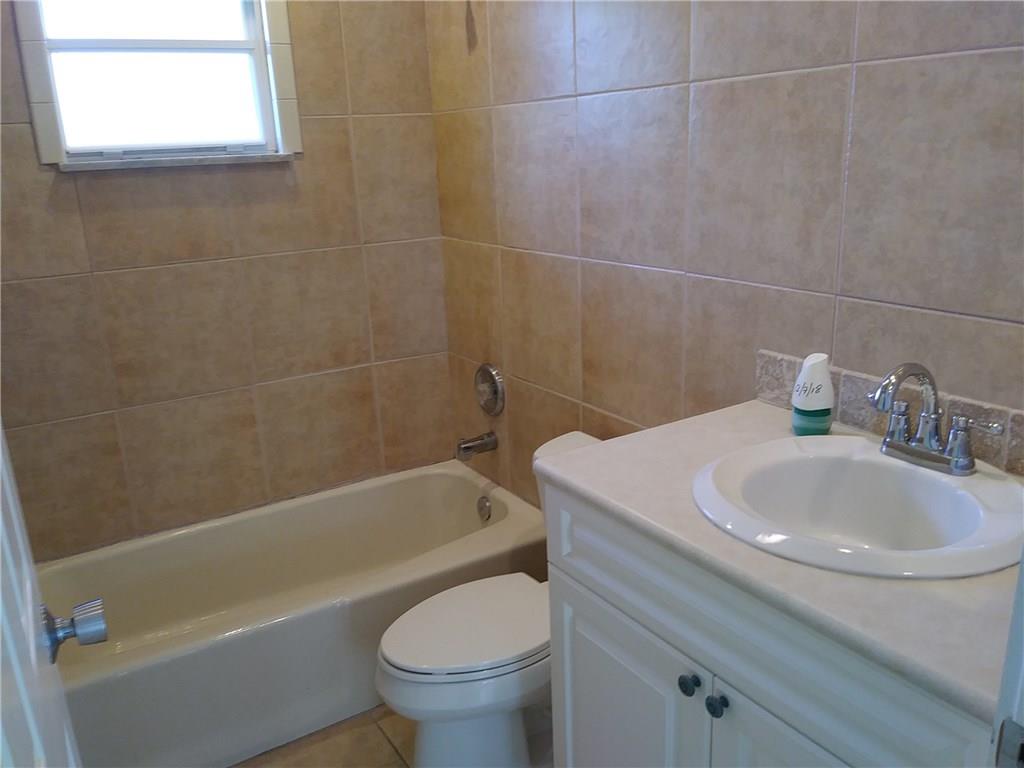 635 Holly Road Vero Beach, FL 32963 - Photo 15 of 17 Gallery Image 15