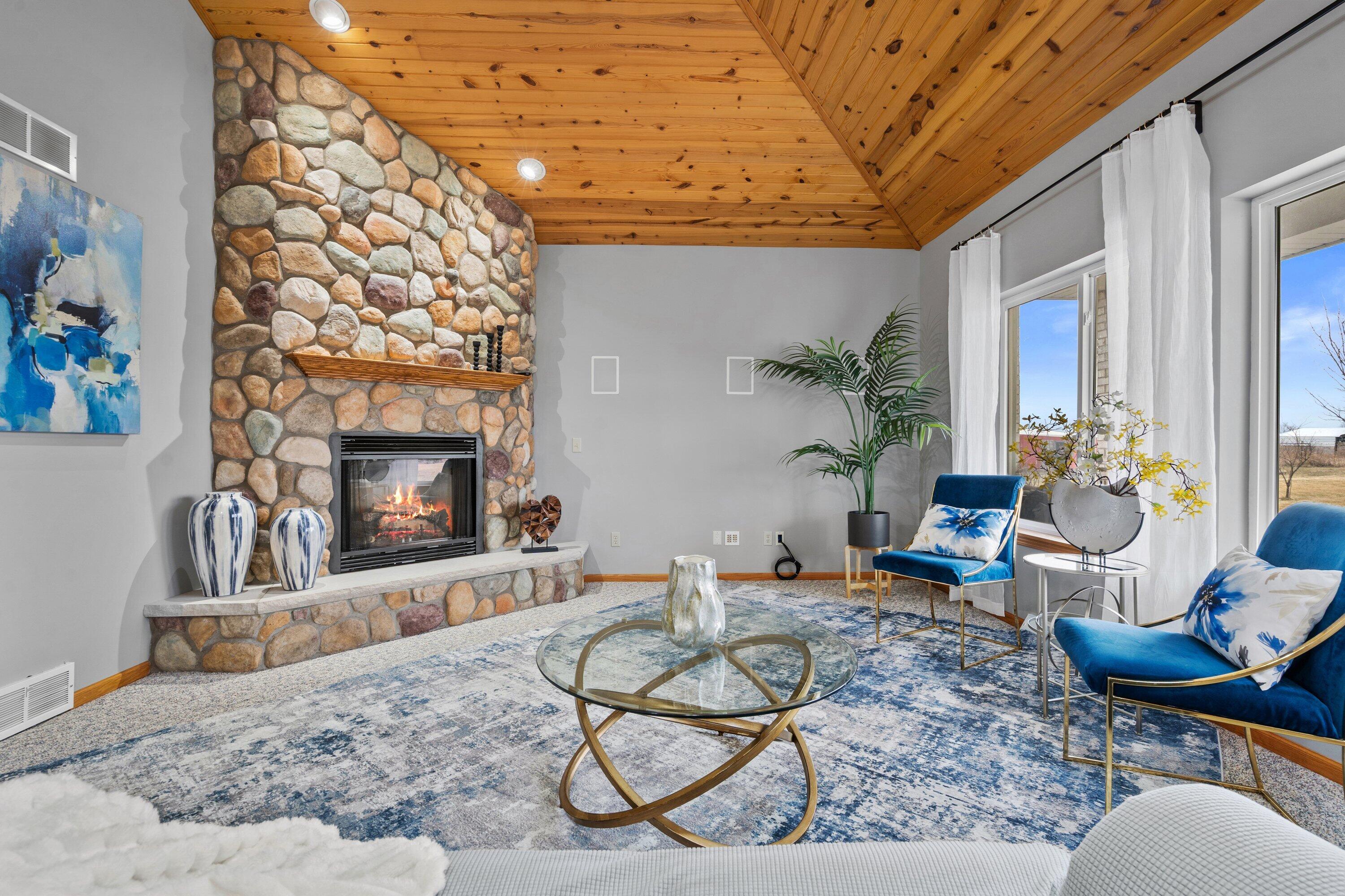 439 92nd Street Raymond, WI 53126 - Photo 10 of 40 Living room