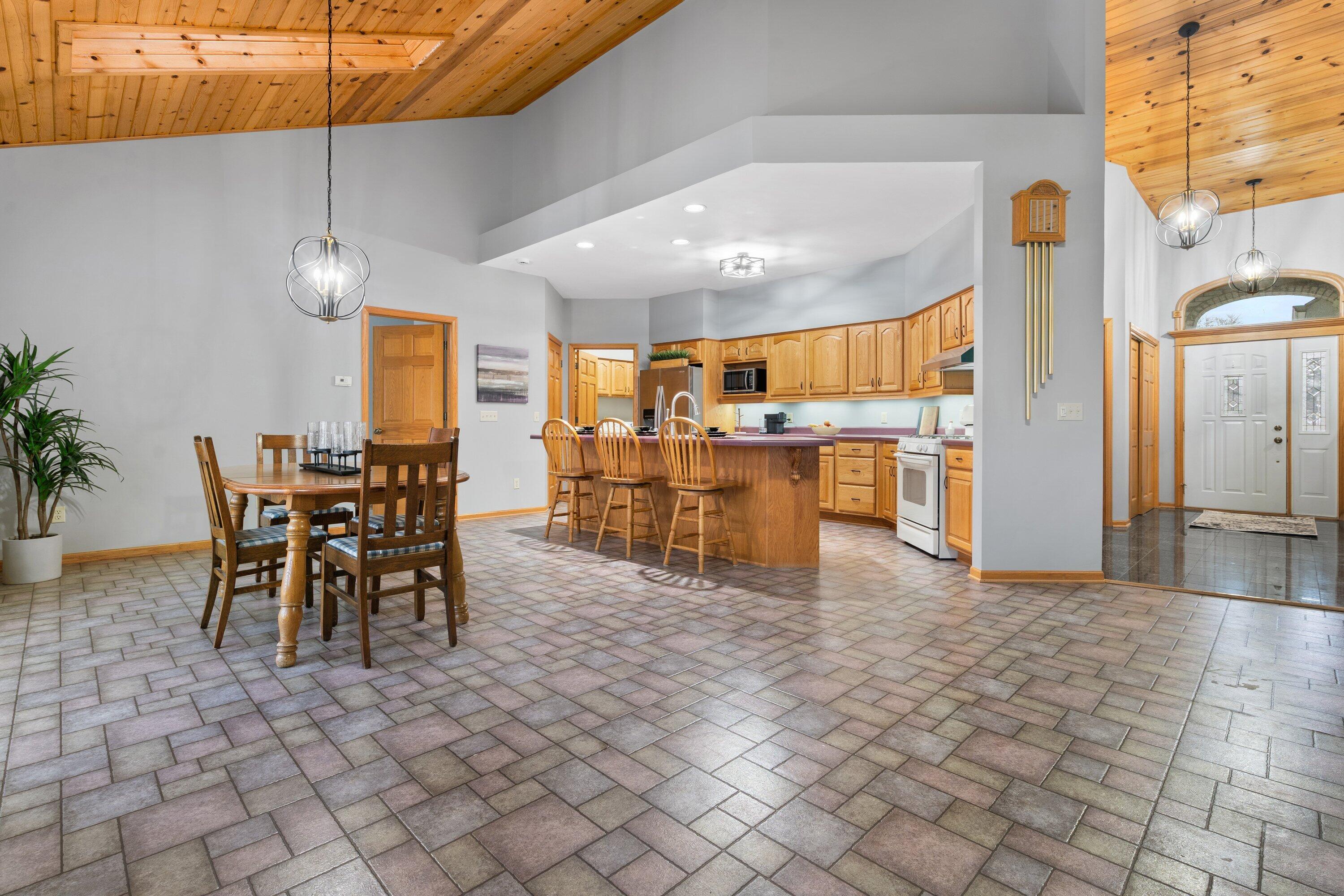 439 92nd Street Raymond, WI 53126 - Photo 15 of 40 Kitchen