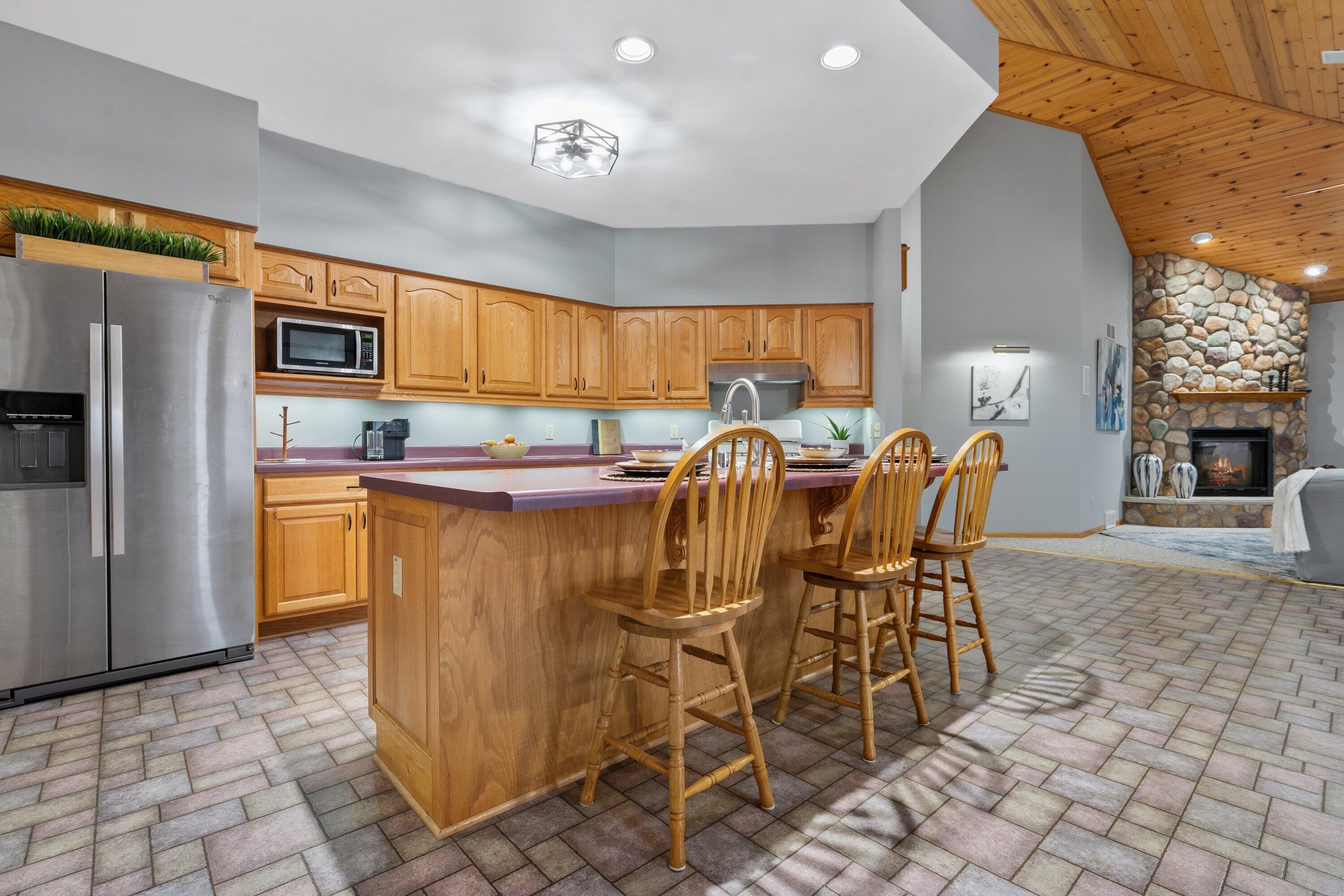 439 92nd Street Raymond, WI 53126 - Photo 17 of 40 Ample cabinet/counter space