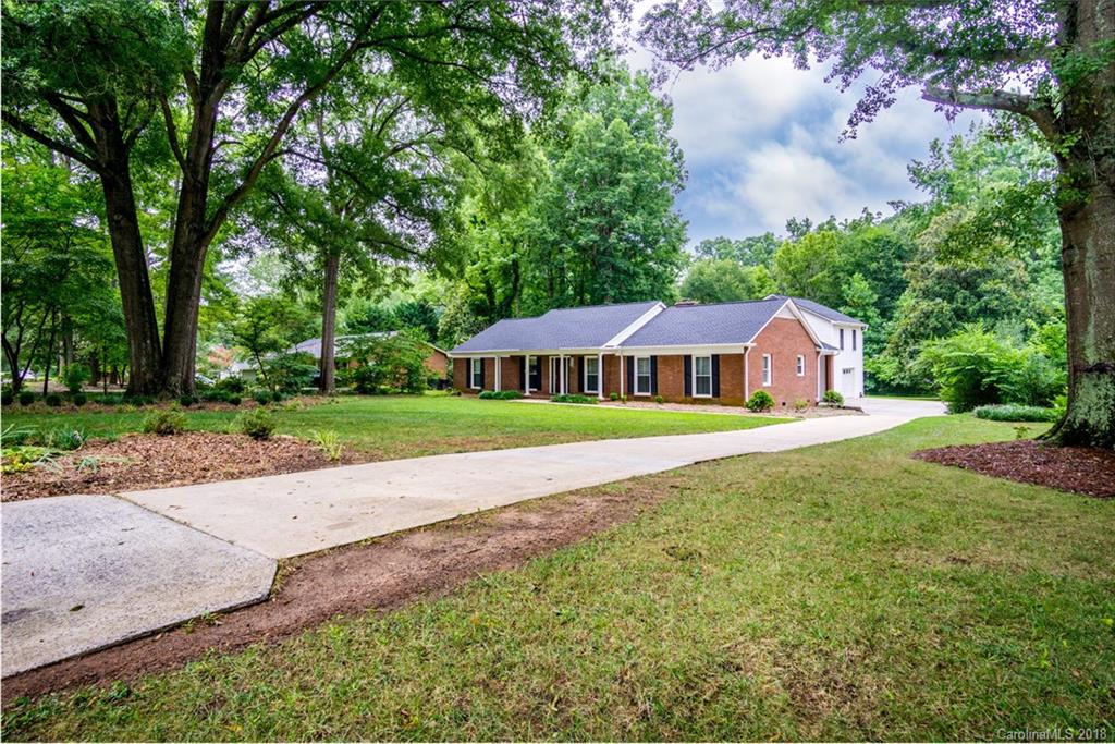 626 Guilford Road Rock Hill, SC 29732 - Photo 3 of 30 Gallery Image 3
