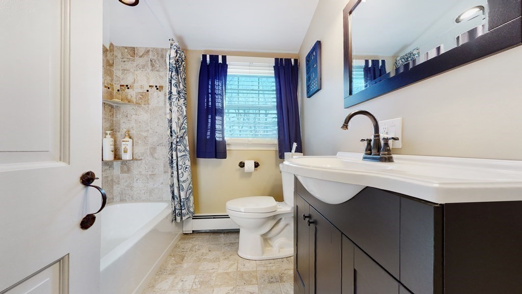 39 Daniel Road Braintree, MA 02184 - Photo 17 of 22 Gallery Image 17