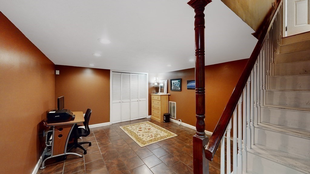 39 Daniel Road Braintree, MA 02184 - Photo 19 of 22 Gallery Image 19