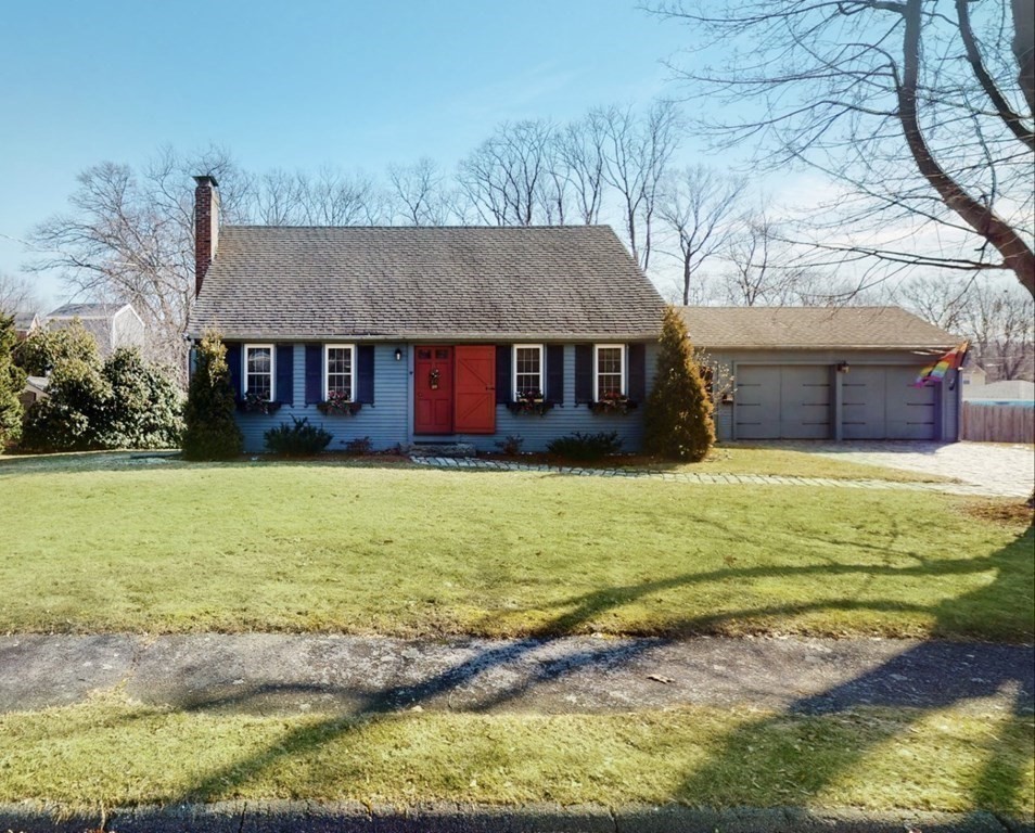 39 Daniel Road Braintree, MA 02184 - Photo 3 of 22 Gallery Image 3