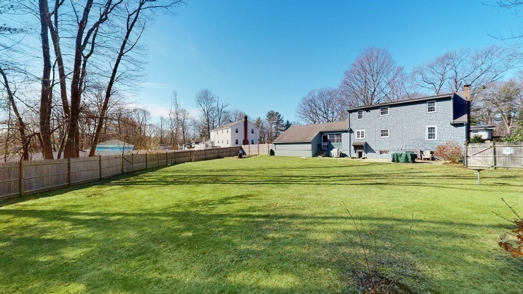 39 Daniel Road Braintree, MA 02184 - Photo 5 of 22 Gallery Image 5