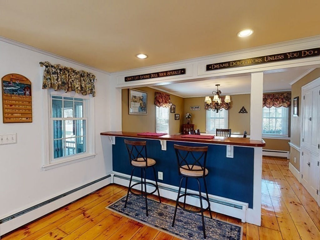 39 Daniel Road Braintree, MA 02184 - Photo 8 of 22 Gallery Image 8