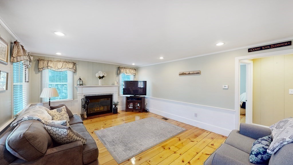 39 Daniel Road Braintree, MA 02184 - Photo 10 of 22 Gallery Image 10