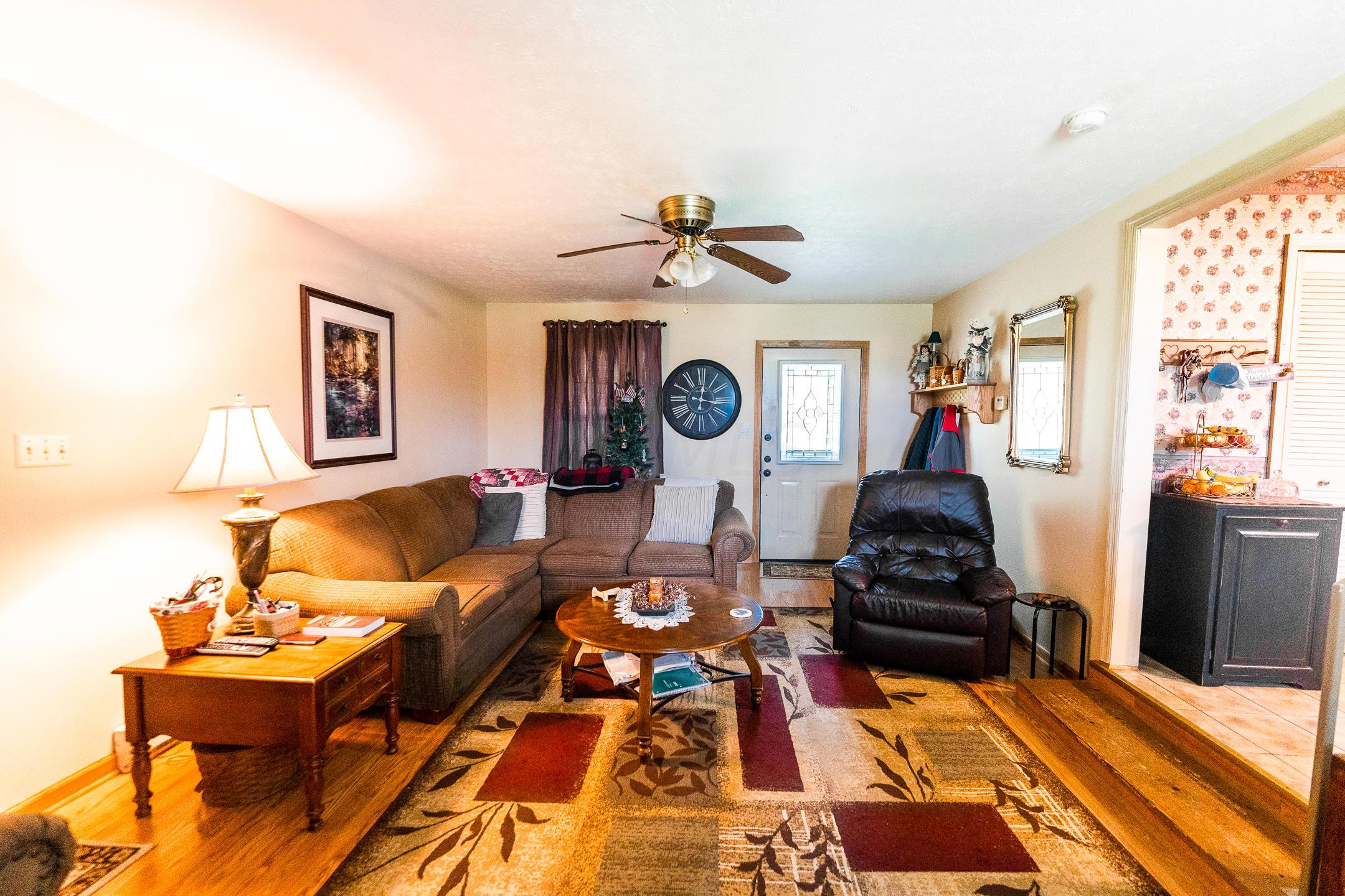 1002 Maple Grove Road Chillicothe, OH 45601 - Photo 8 of 35