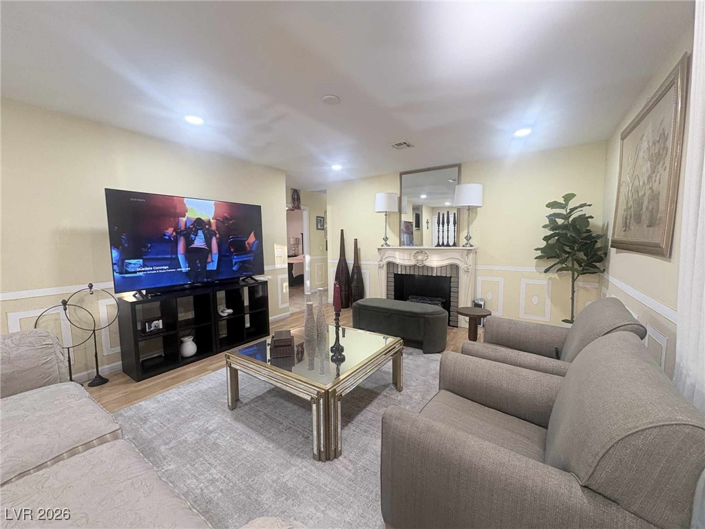 4302 Paramount Street Las Vegas, NV 89115 - Photo 5 of 42