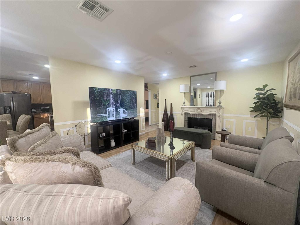 4302 Paramount Street Las Vegas, NV 89115 - Photo 9 of 42