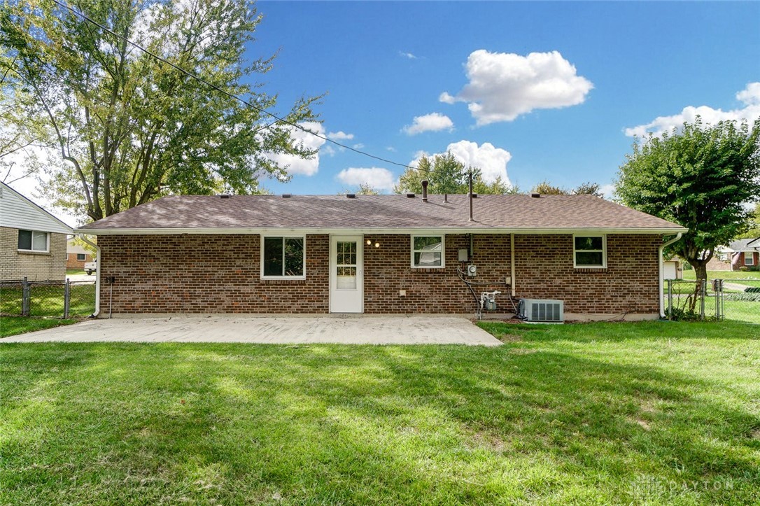 6543 Highbury Road Huber Heights, OH 45424 - Photo 30 of 38