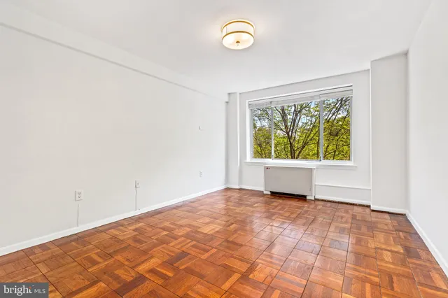 $299,950 | 4100 W Street Northwest, Unit 306, Washington, DC 20007