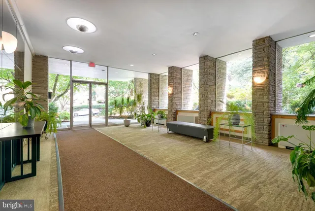 $299,950 | 4100 W Street Northwest, Unit 306, Washington, DC 20007