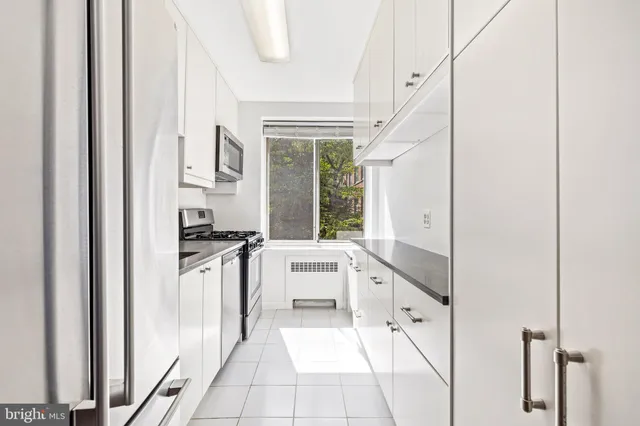 $299,950 | 4100 W Street Northwest, Unit 306, Washington, DC 20007