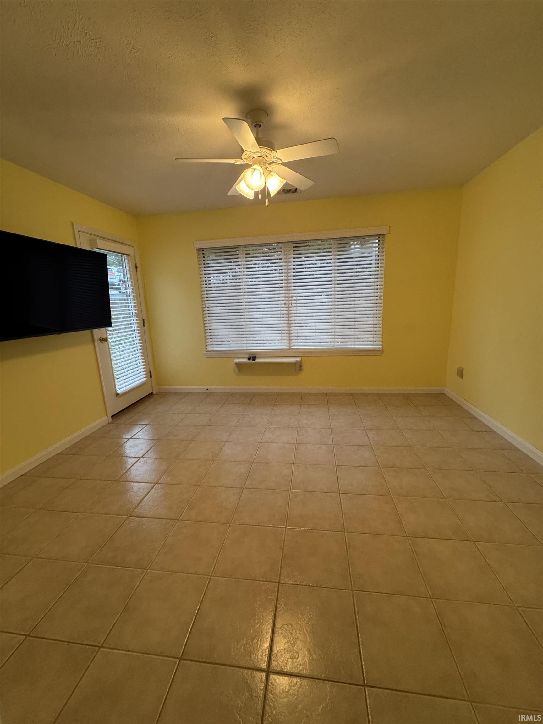 4300 North Fulton Avenue, Unit 4300 Evansville, IN 47710 - Photo 13 of 23 Gallery Image 13