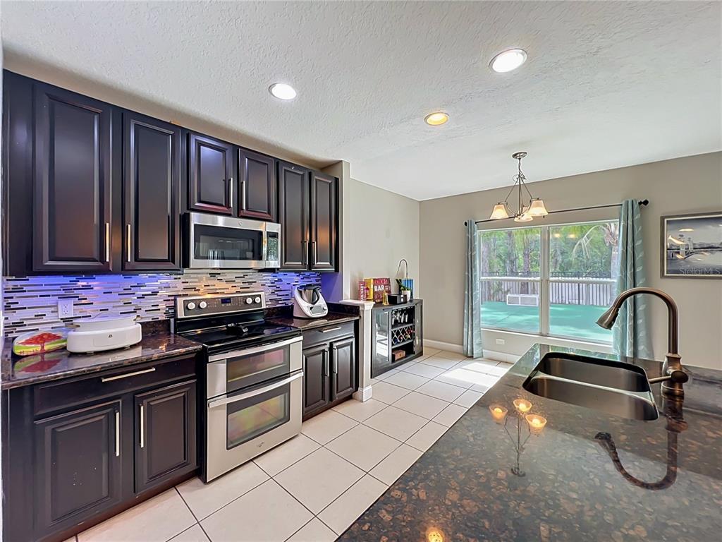 10672 Cabbage Tree Loop Orlando, FL 32825 - Photo 21 of 86