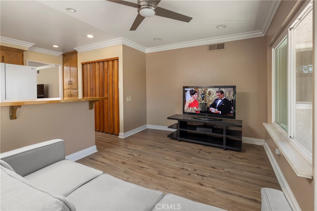 11265 Morgen Way Cypress, CA 90630 - Photo 7 of 15