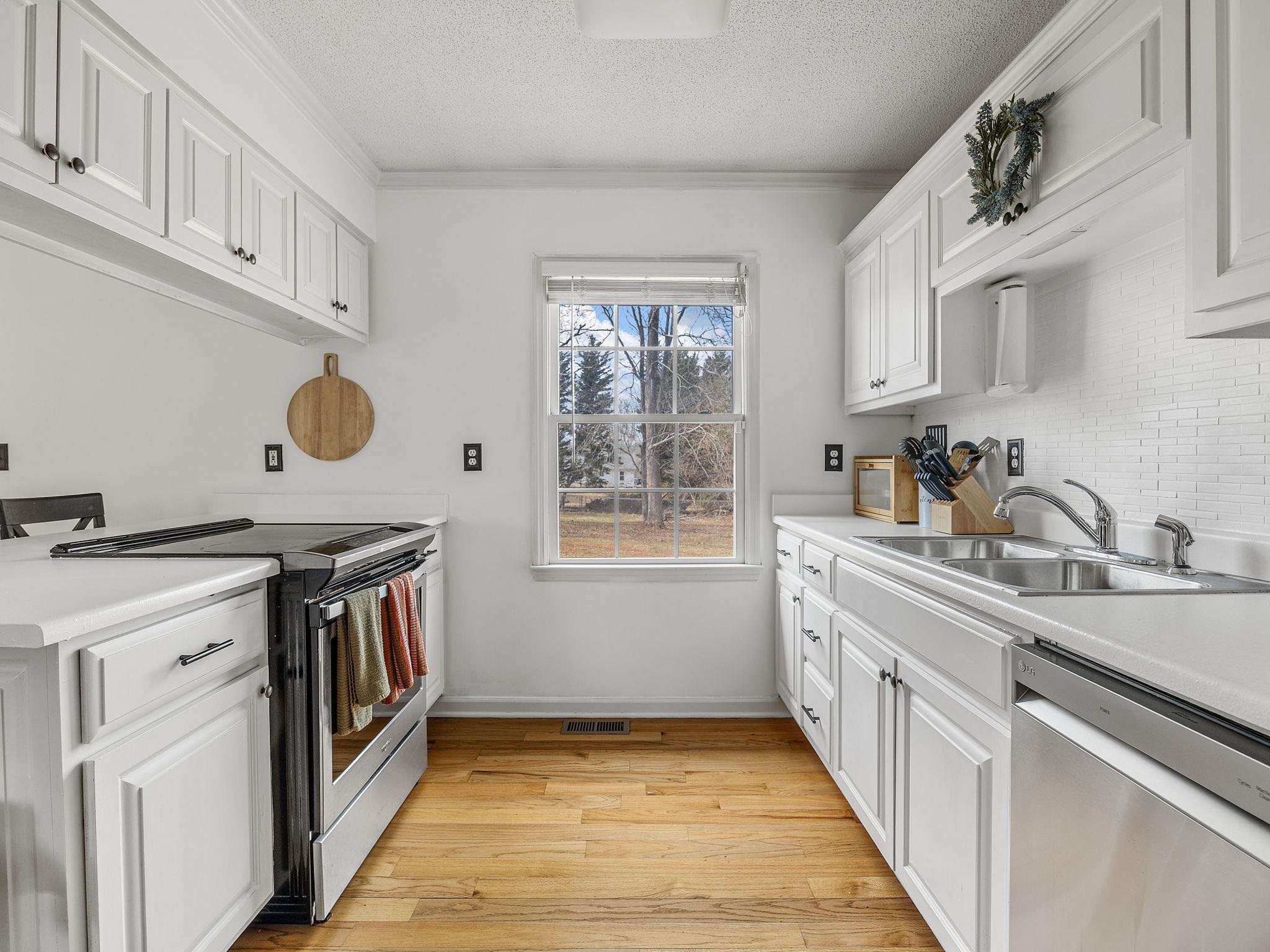 1659 Rainbow Lake Road Inman, SC 29349 - Photo 16 of 37