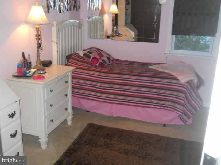 503 Willow Road Oreland, PA 19075 - Photo 6 of 16 Bedroom