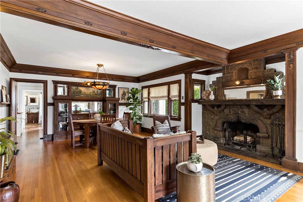 310 Loma Avenue Long Beach, CA 90814 - Photo 12 of 71 a living room with furniture and a fireplace