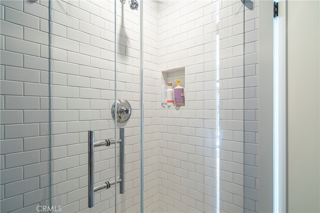 310 Loma Avenue Long Beach, CA 90814 - Photo 38 of 71