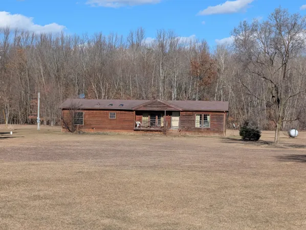 $128,500 | 6046 Northeast Douglas Road, Riverdale, MI 48877