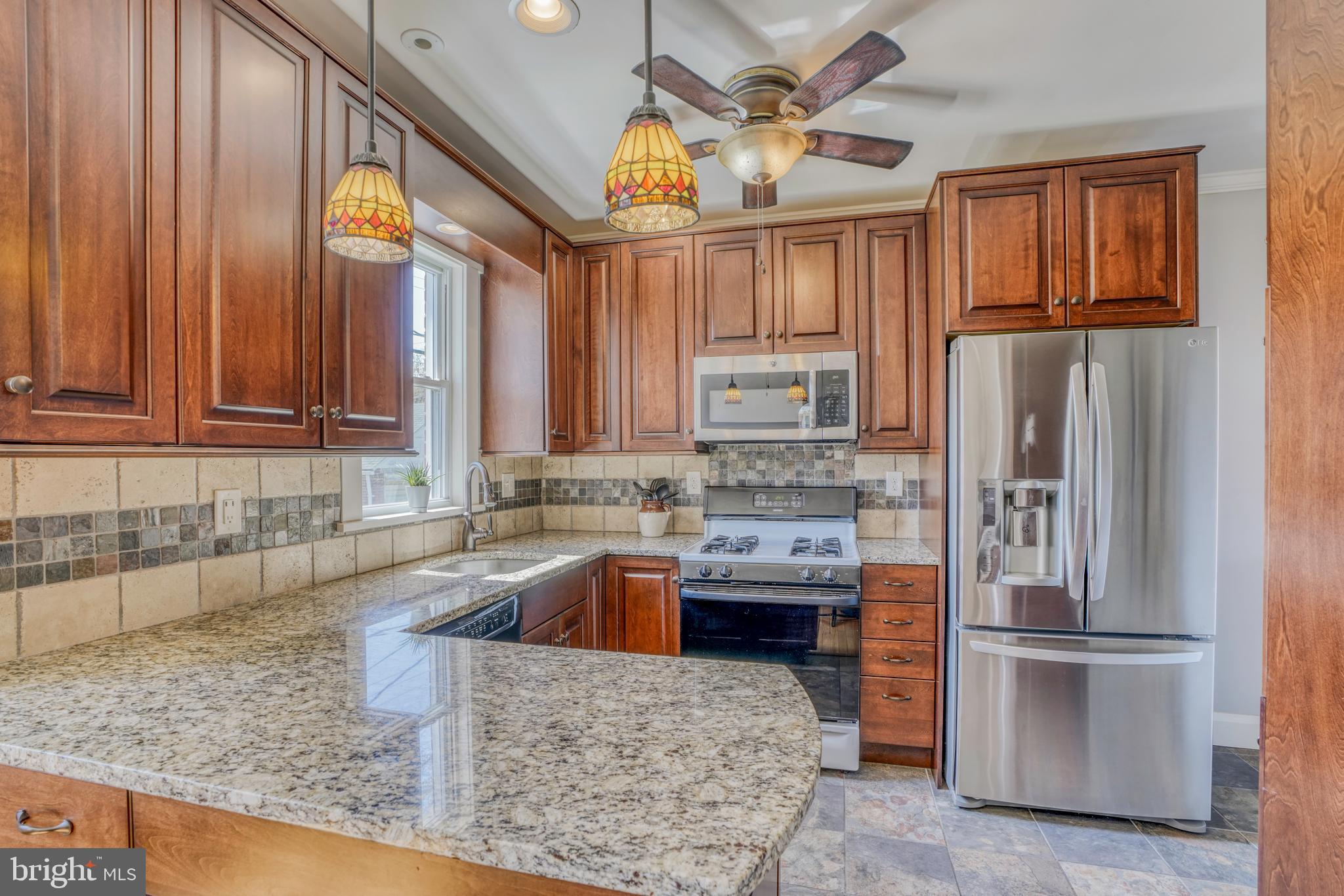 8002 Manor Road Baltimore, MD 21234 - Photo 10 of 38 Gallery Image 10